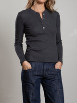 Jude Henley in Thermal - Dark Heather Grey