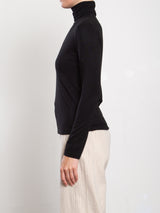 Shiloh Turtleneck in Cashmere Jersey - Black