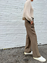 Sloane Mid-Rise Pant in Drapey Poplin - Green *Final Sale*