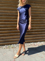 Neve Dress in Vintage Satin - Night