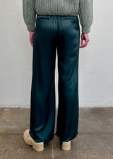 Hepburn Pant in Italian Satin - Bottle *Final Sale*