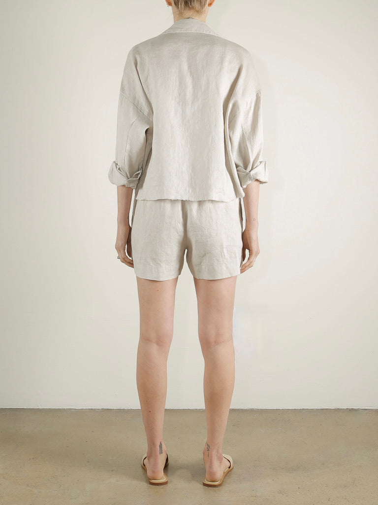 Lea Short in French Linen - Cement