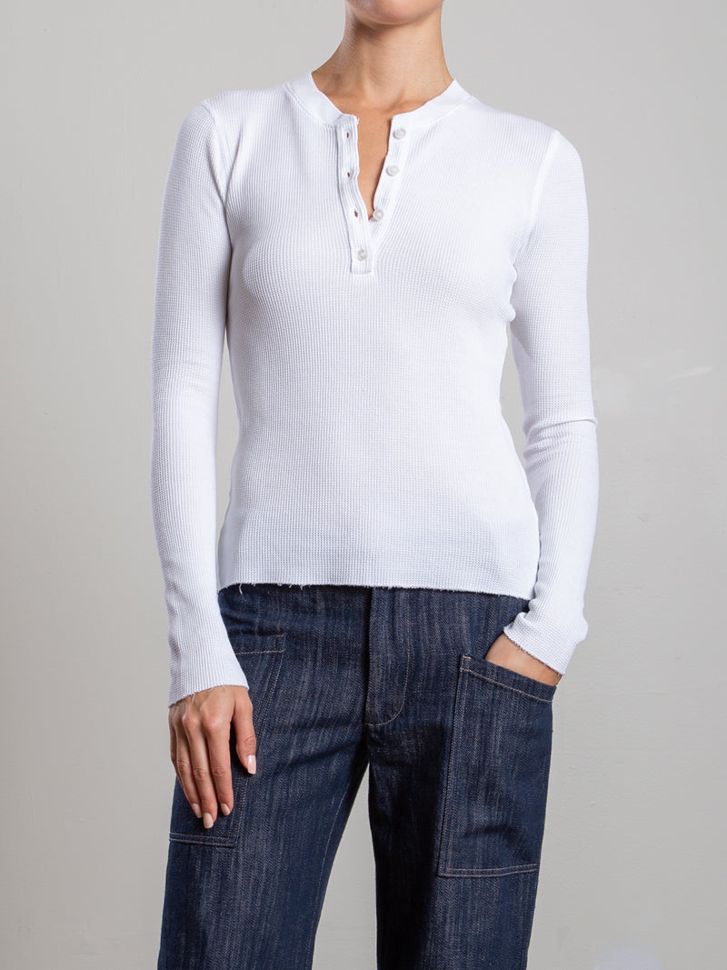 Jude Henley in Thermal - White