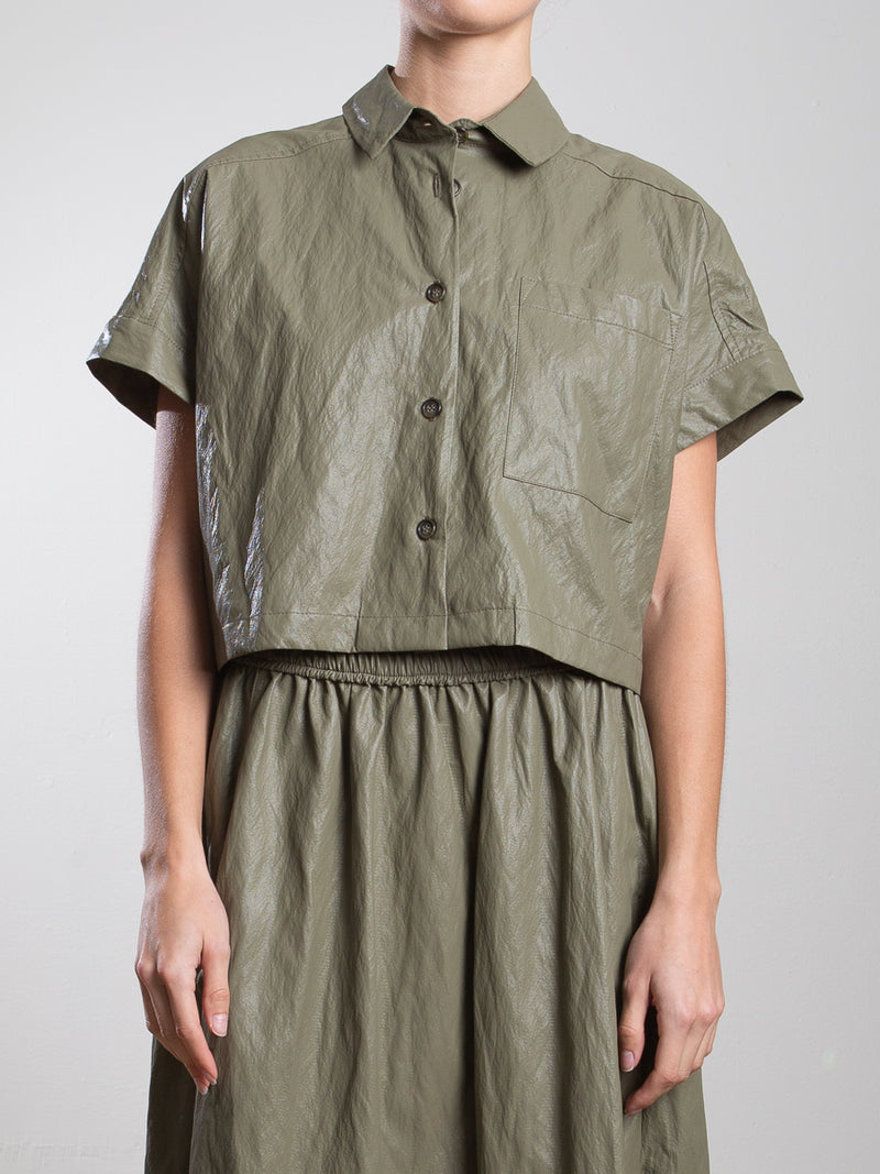 Zoey Shirt in Faux Leather - Army