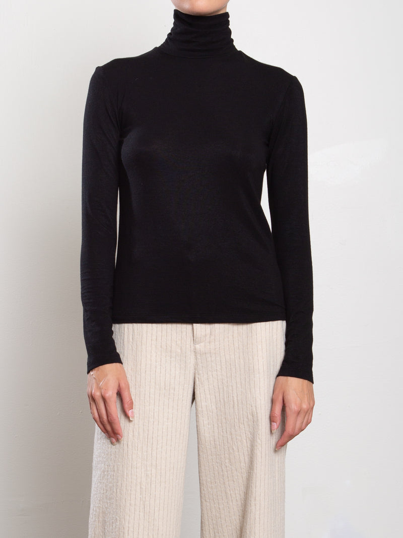 Shiloh Turtleneck in Cashmere Jersey - Black