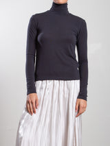 Shiloh Turtleneck in Cashmere Jersey - Carbon