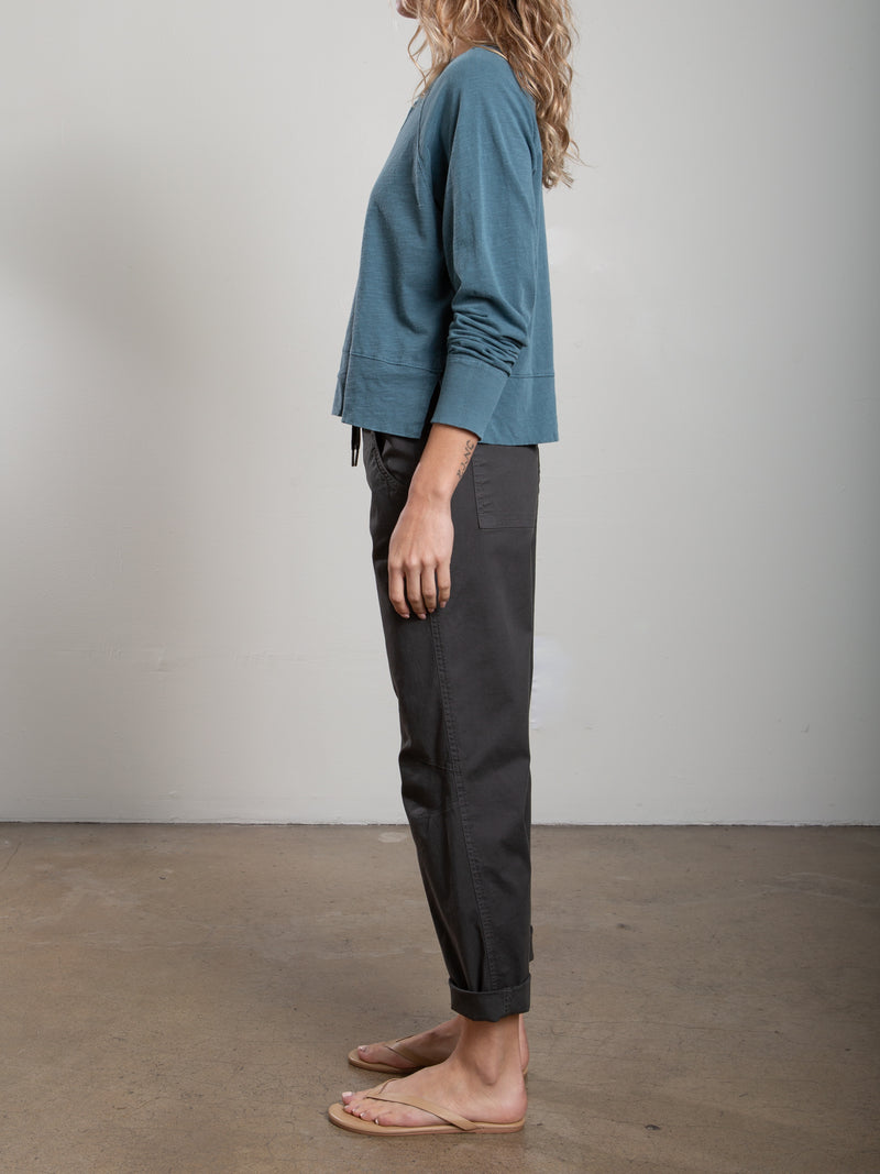 Claire Pant in Stretch Twill - Lava