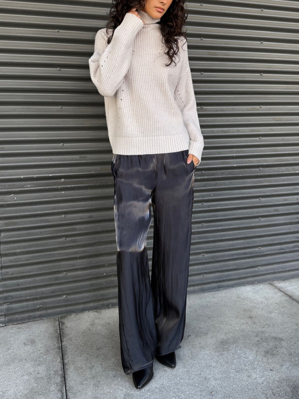 Francine Pant in Lustre - Graphite