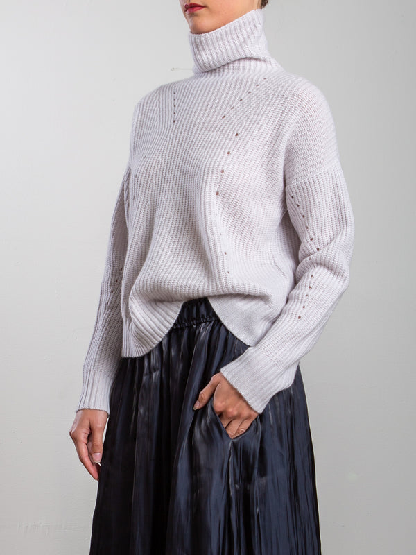 Nicole Turtleneck in Wool Cashmere - Cloud