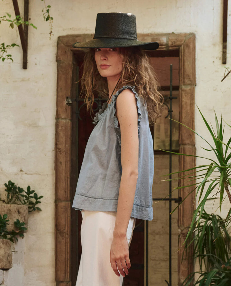 The Vignette Top - Pale Blue