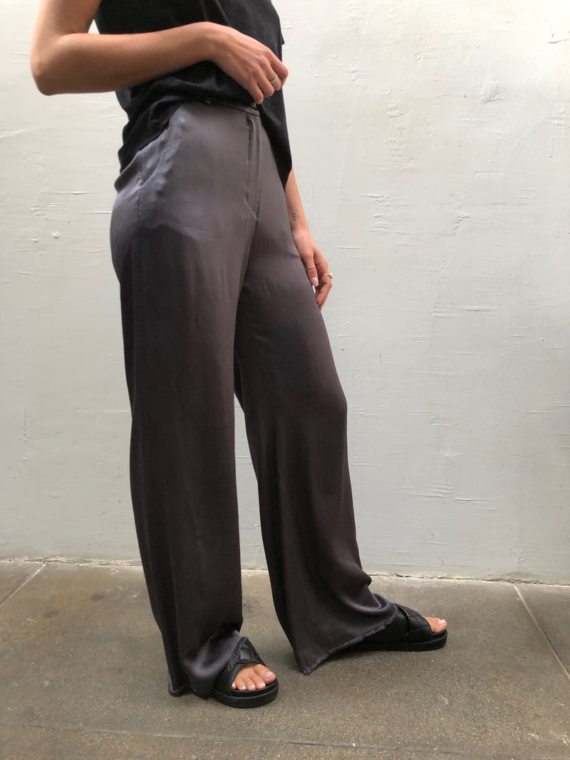 Hepburn Pant in Vintage Satin - Graphite