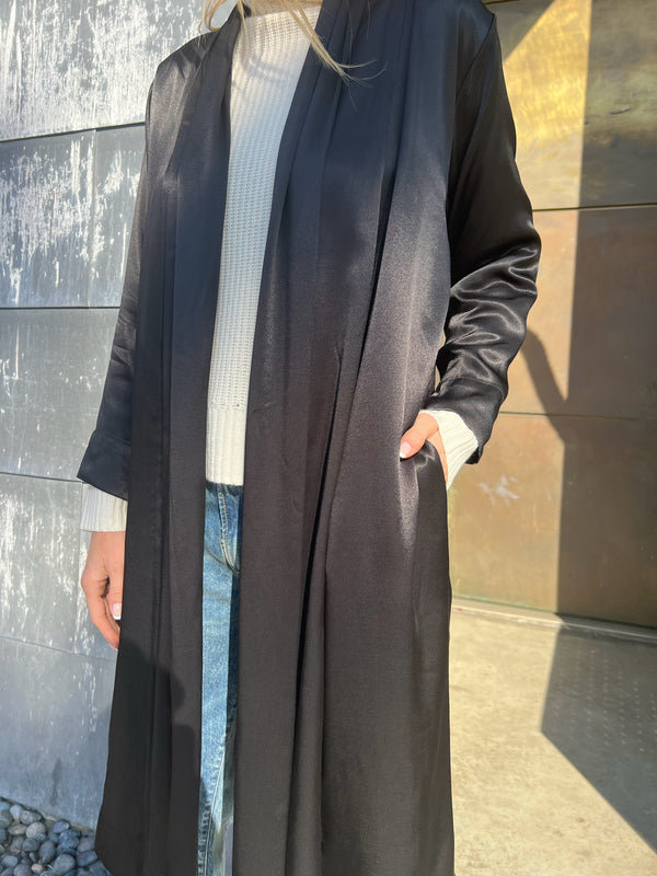 Harlow Shawl Collar Robe in Italian Satin - Black